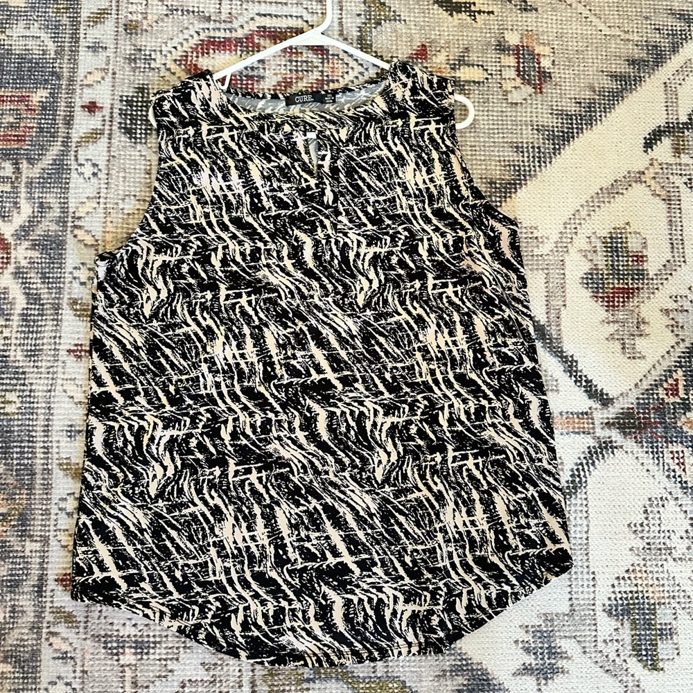 Black and white blouse